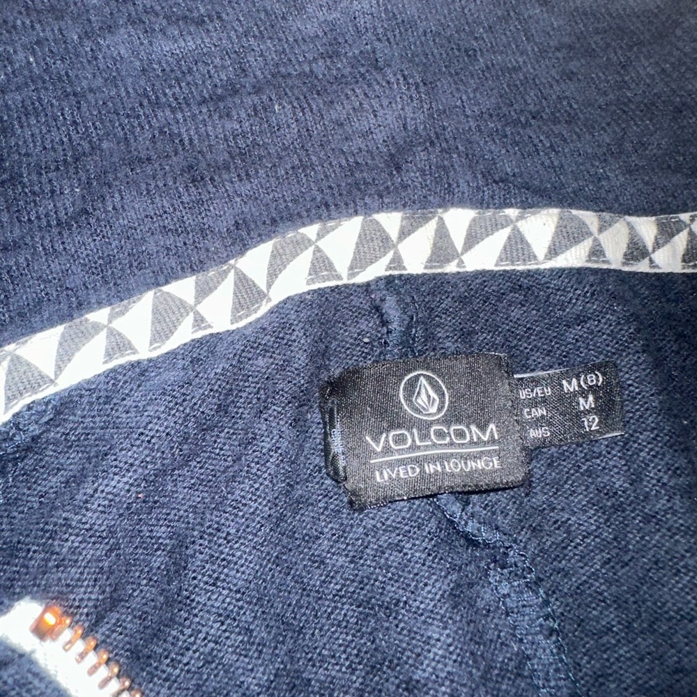 Volcom onsie loungewear pajamas - Picture 2 of 5